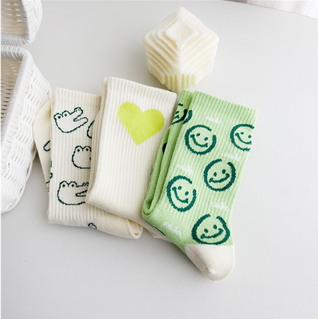 Embroidery On Socks - Moda Harajuku Hip Hop Paten Sokak