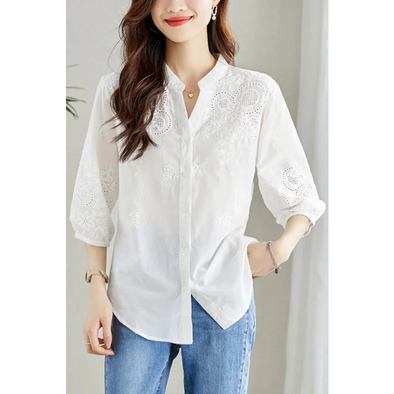 Embroidery Eyelet - Kadın Beyaz Delikli Nakışlı Bluz, Dik