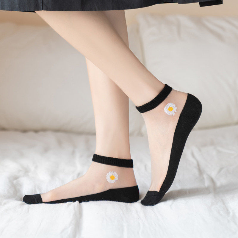 5 çift/grup Kore Tarzı Kadın S - Embroidery On Socks incelemesi ve fiyatı