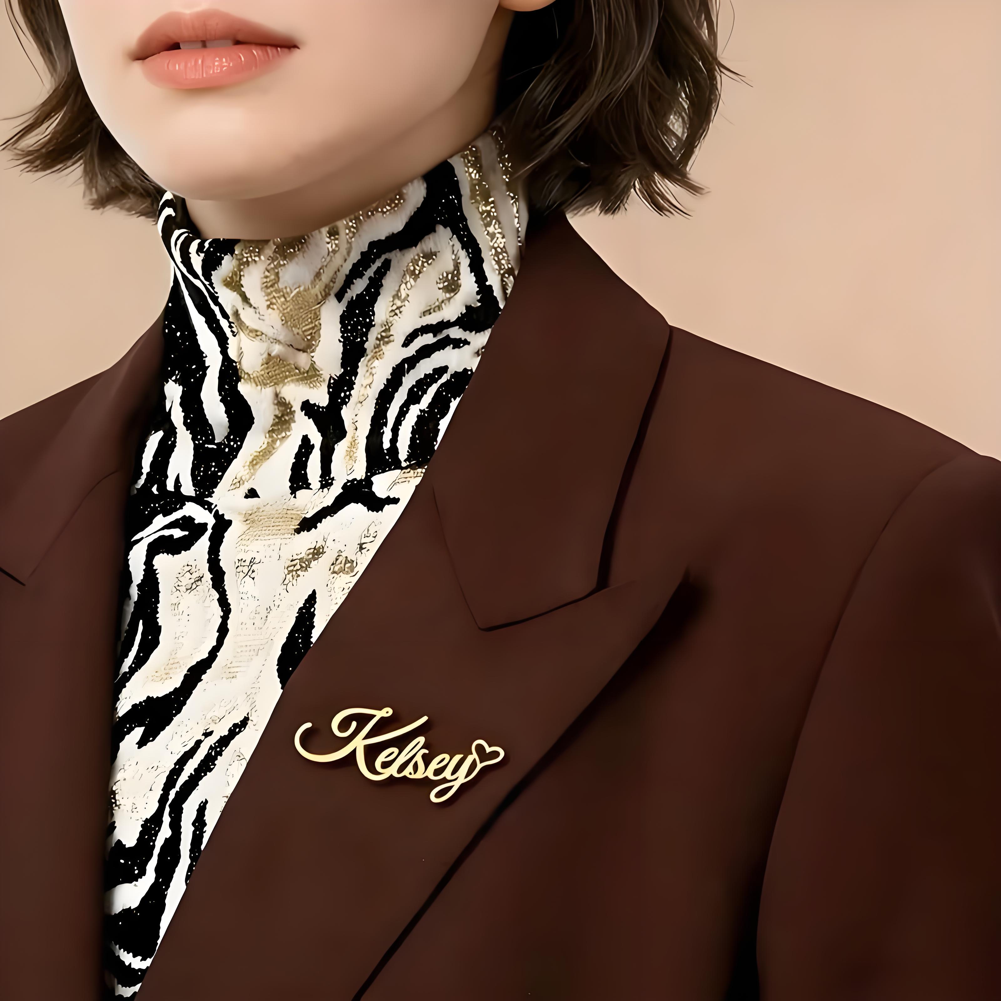 Özel Yazılı İsimli Yaka İğnesi - Embroidery Texture incelemesi ve fiyatı