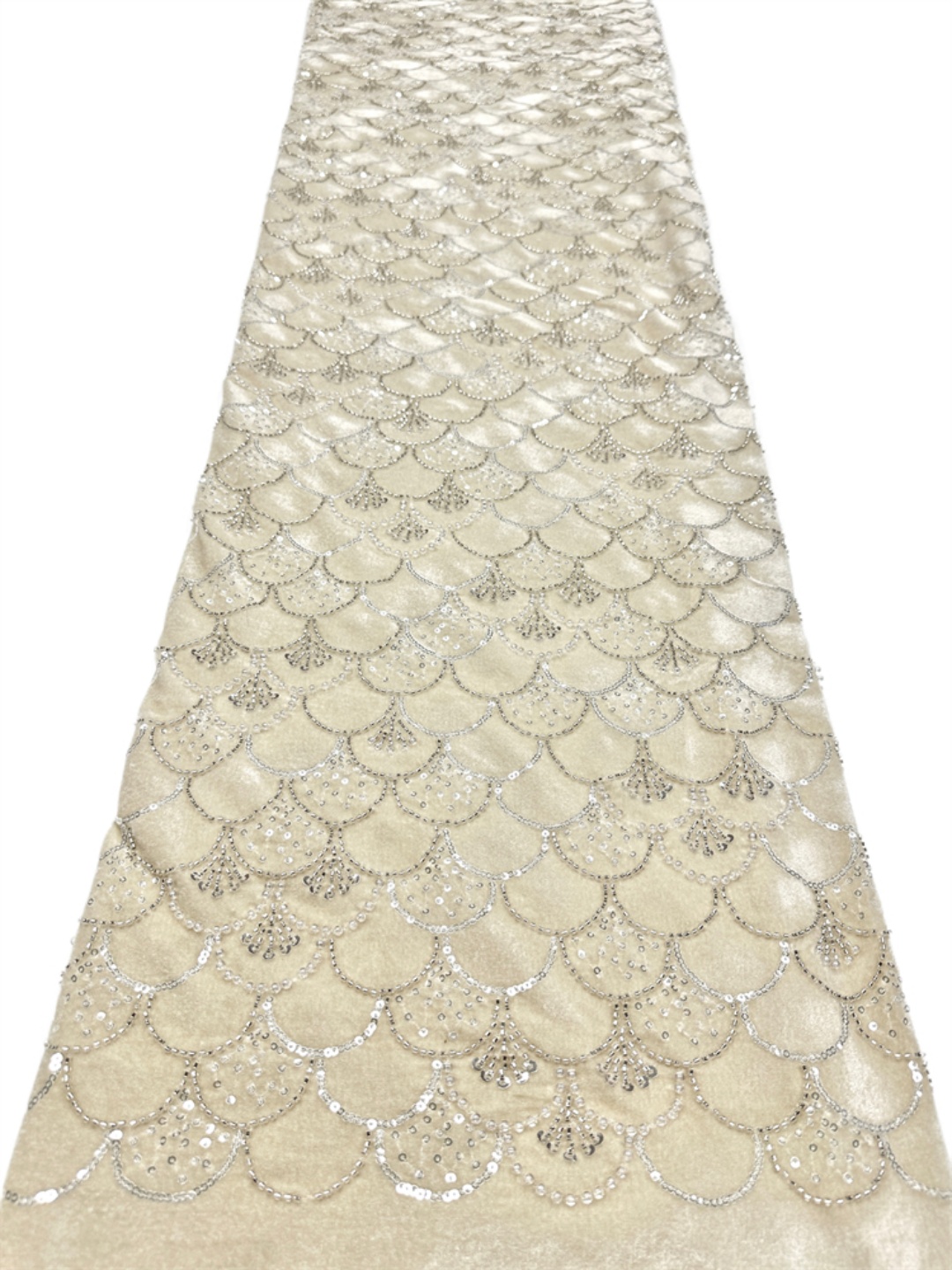 2026 Afrika Payetli Boncuklu K - Velvet Fabric Embroidery incelemesi ve fiyatı